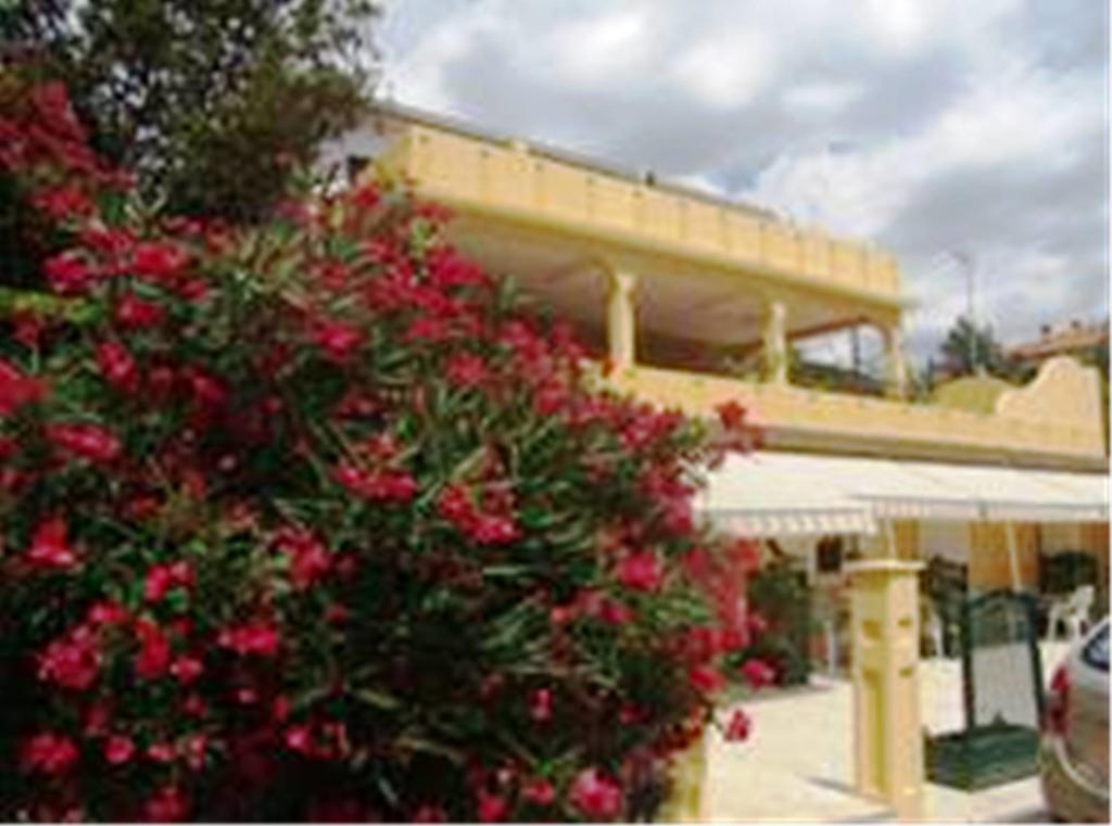 נובי ווינודולסקי Guest House Sunce מראה חיצוני תמונה